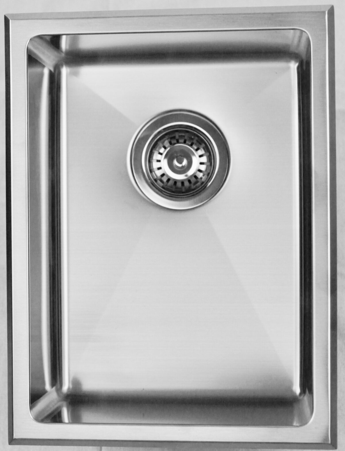 IMPACT COUNTERTOP SINK Capacity: 23L - Image 1