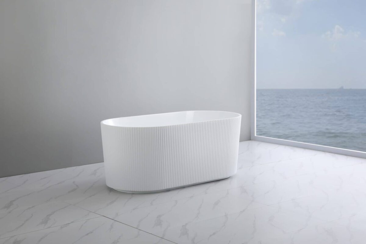 Ally Groove - Oval Freestanding Bathtub - Gloss White - 1700mm | AGV1700GW