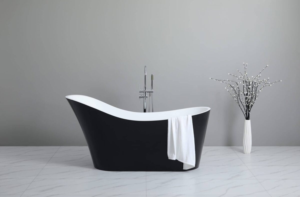 Bevel Freestanding Bathtub - Gloss Black/White - No Overflow - 1700mm | BBT1700B