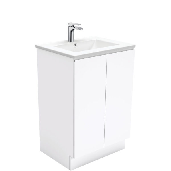 Dolce Fingerpull Gloss White 600 Vanity On Kickboard