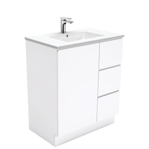 Dolce Fingerpull Gloss White 750 Vanity On Kickboard