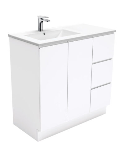 Dolce Fingerpull Gloss White 900 Offset Vanity on Kickboard, Left Basin