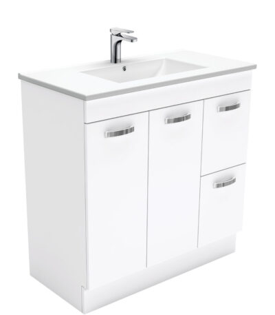 Dolce Unicab 900 Vanity On Kickboard