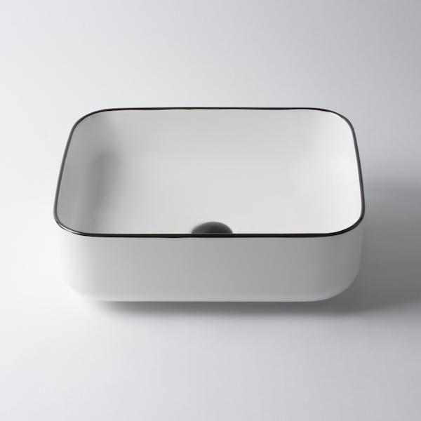 Eight Quarters Montalto Small Rectangle Classic Black Rim Basin