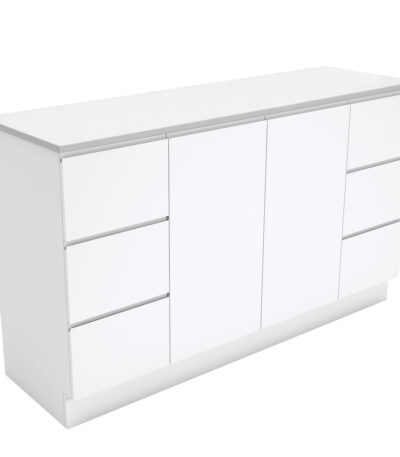Fingerpull Gloss White 1500 Cabinet on Kickboard