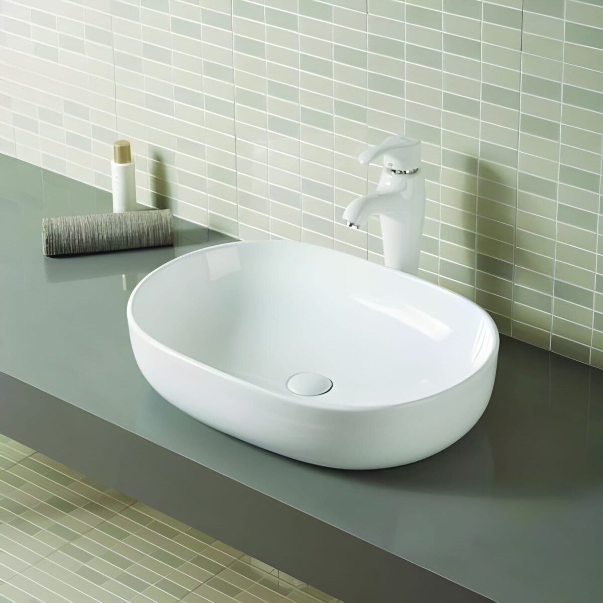 Gloss White Oval Ceramic Basin | 490x395x150mm | Evea 49