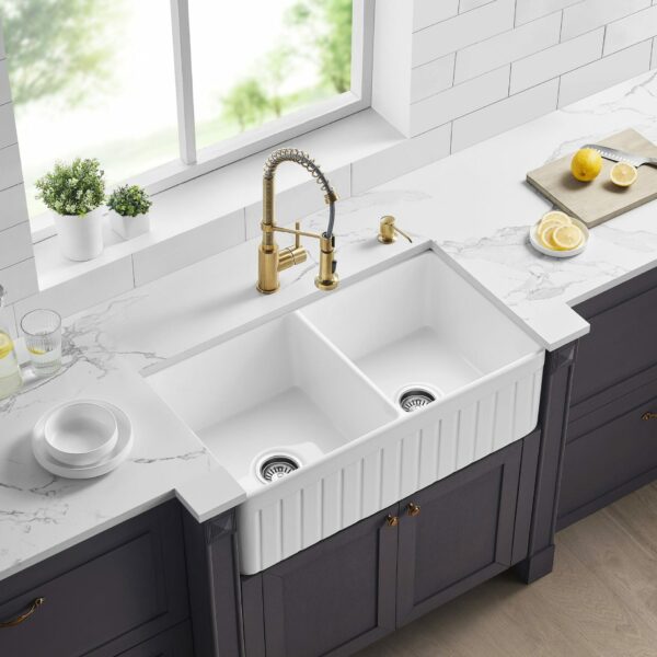 Greenwich Fireclay Farmhouse Sink - Double Bowl - Fluted - Gloss White - 838x457x255mm | FCS828-D-GW