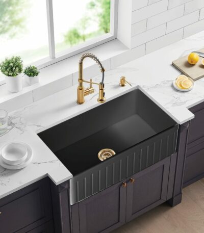 Greenwich Fireclay Farmhouse Sink - Single Bowl - Fluted - Matt Black - 828x450x252mm | FCS828MB