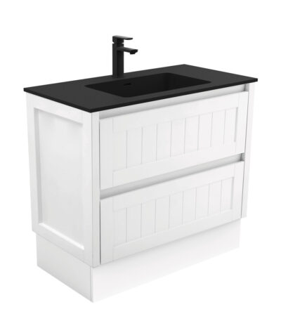 Montana Hampton 900 Vanity On Kickboard