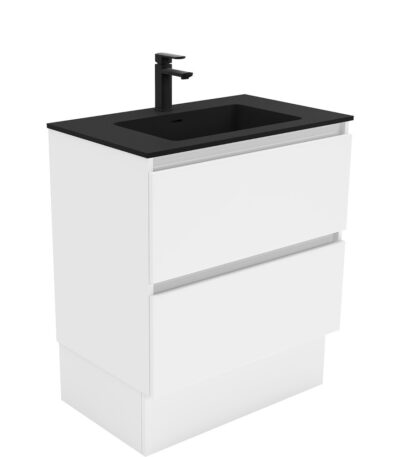 Montana Quest 750 Vanity On Kickboard
