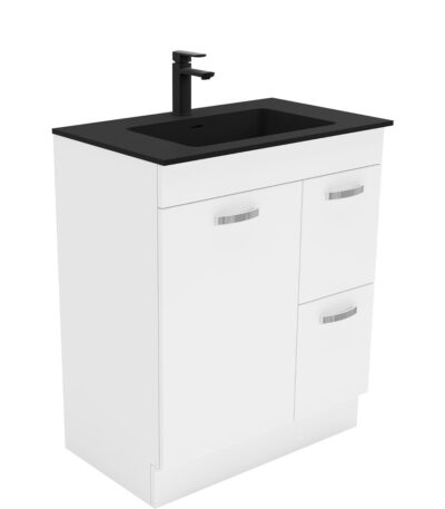 Montana Unicab 750 Vanity On Kickboard