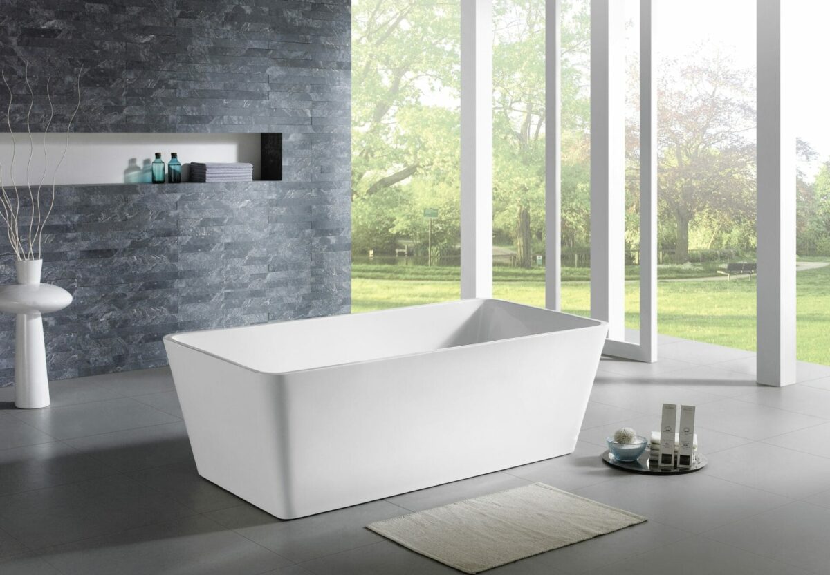 Qubist Freestanding Bathtub - Gloss White - No Overflow - 1400mm | QBT1400