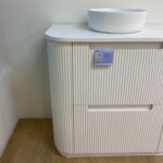 Curva Floor Standing 900mm - Image 6