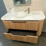 Varcelli Tier Wall Hung 900mm - Image 3