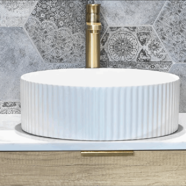 Marlo Round 400x400x125  Fluted Basin