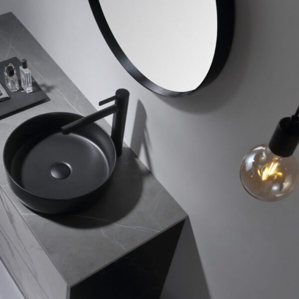 Dove Matt Black 360x360x120mm