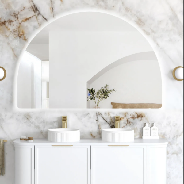 LED Moonlight Archie 1000(H)x1500(W)Mirror