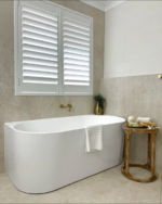 Attica Noosa 1500 Gloss White BTW Multi-fit Bath - Image 3