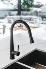 Round Pull Out Kitchen Mixer Tap - Image 3