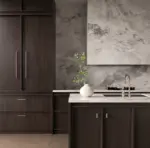 Öppen T-Pull Cabinet Handle (Brushed)