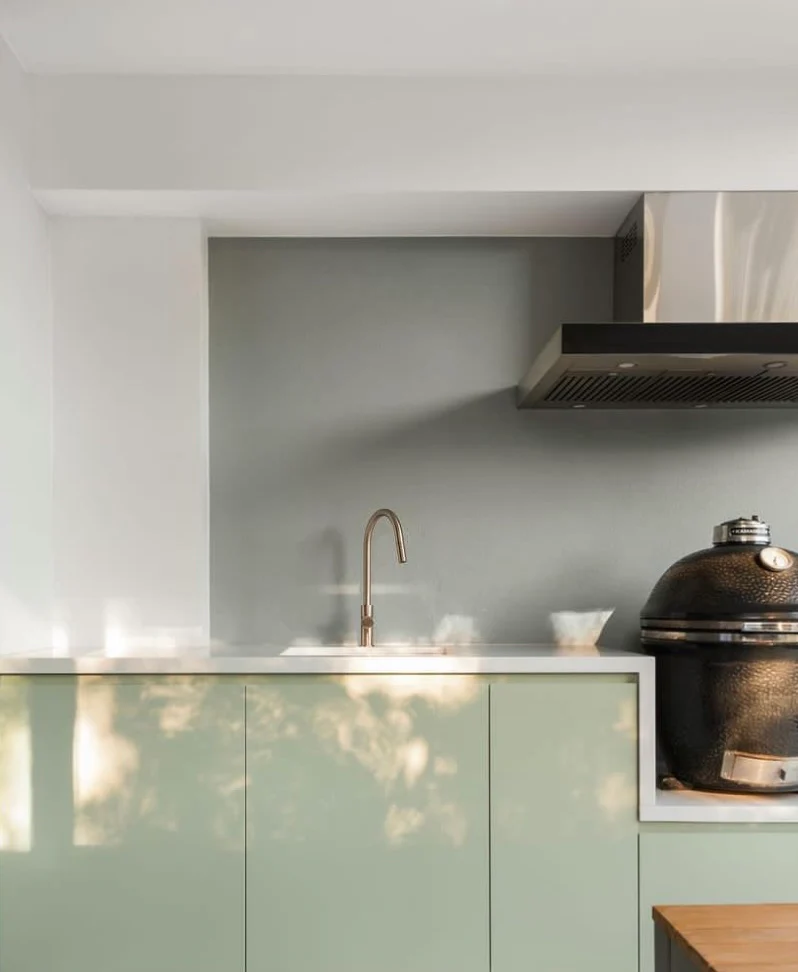 scopeviewprojects_900x Round Pinless Piccola Pull Out Kitchen Mixer Tap - Image 1